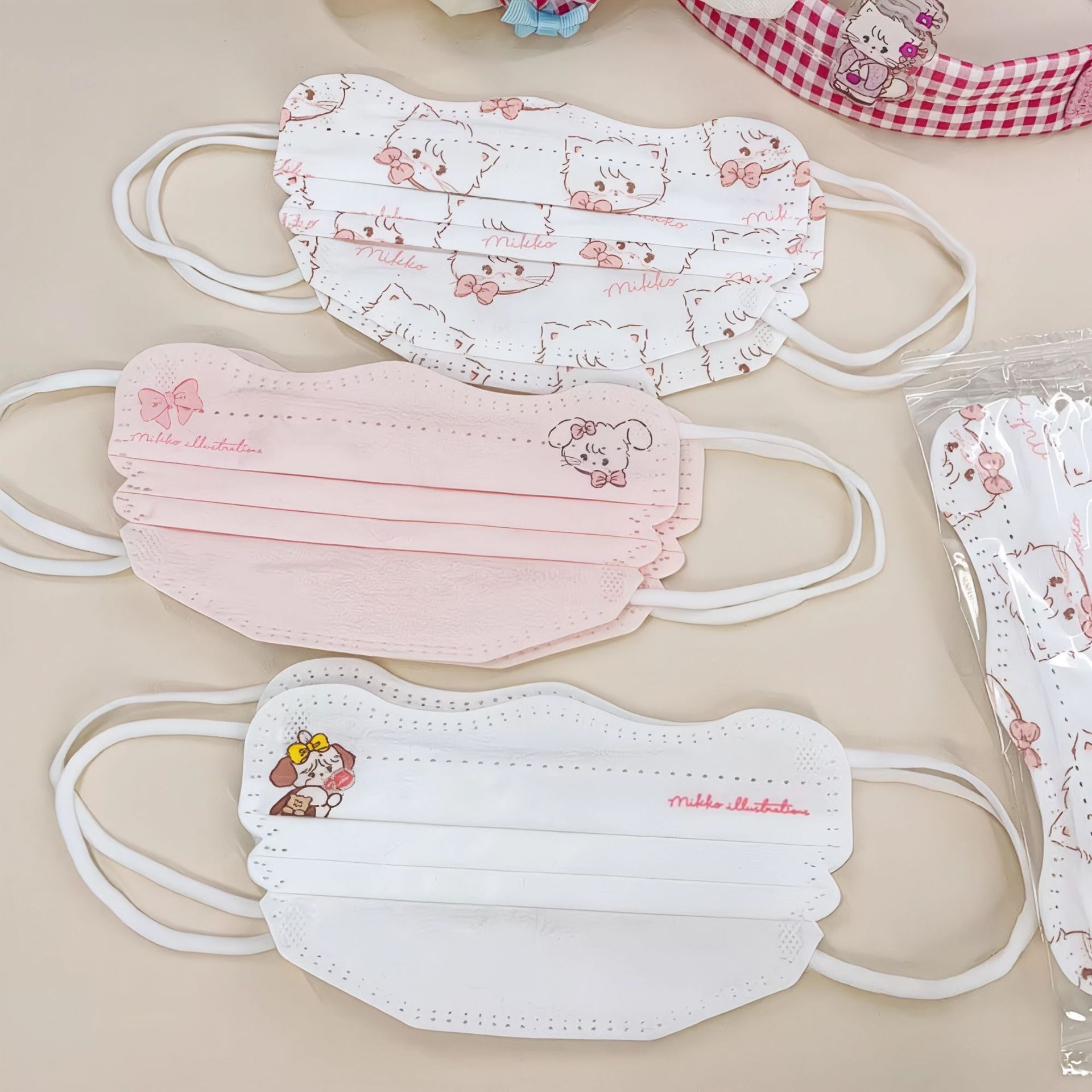 Disposable face mask 0301014
