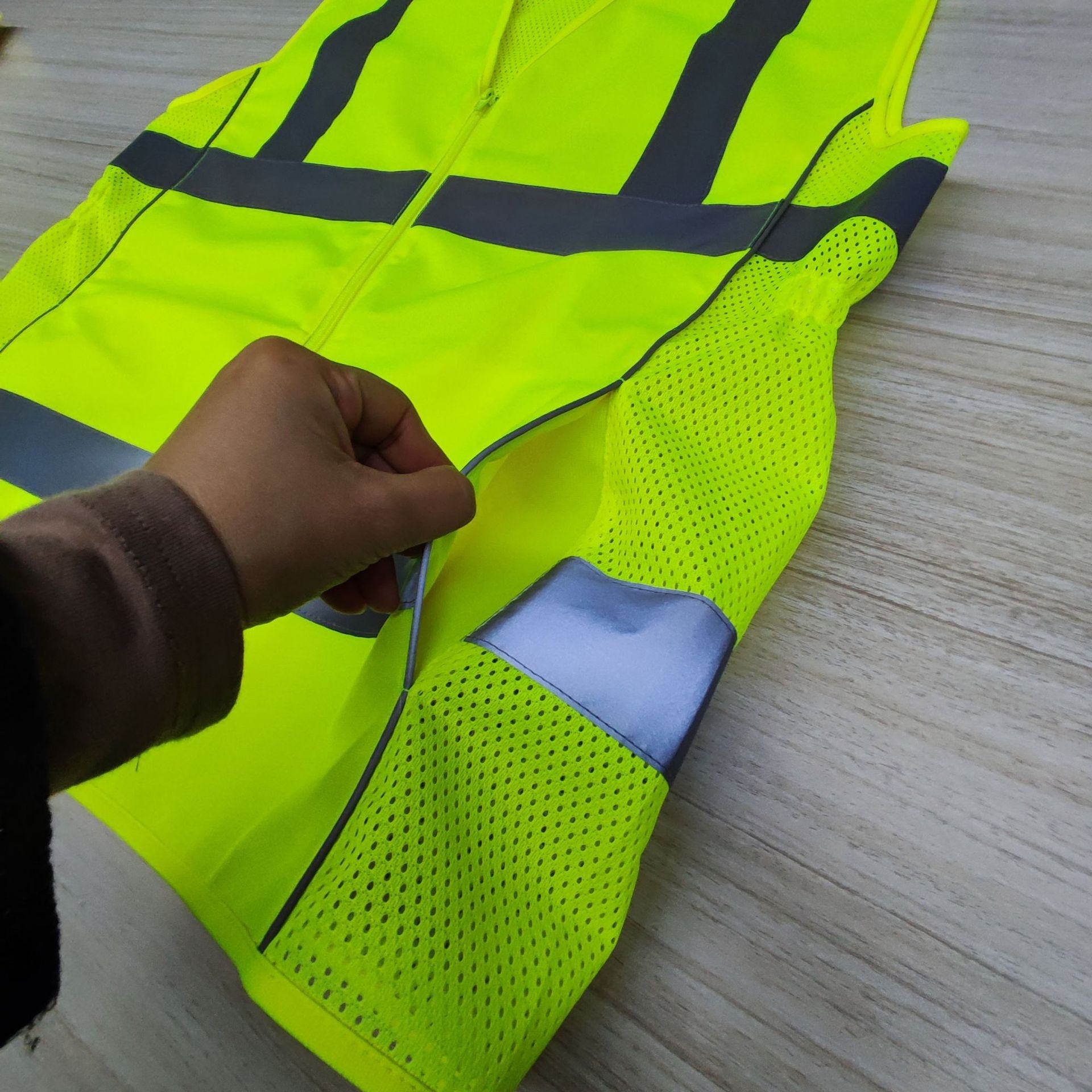 Reflective safety vest 0504056