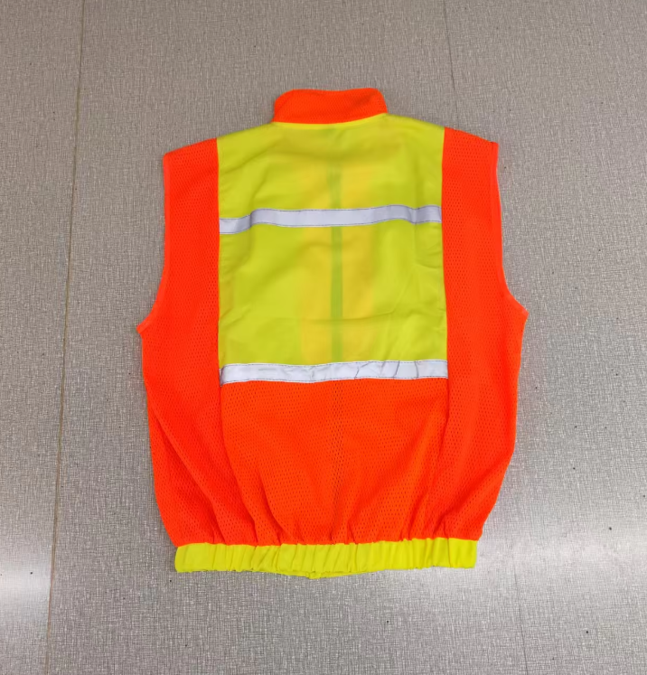Reflective safety vest 0504058