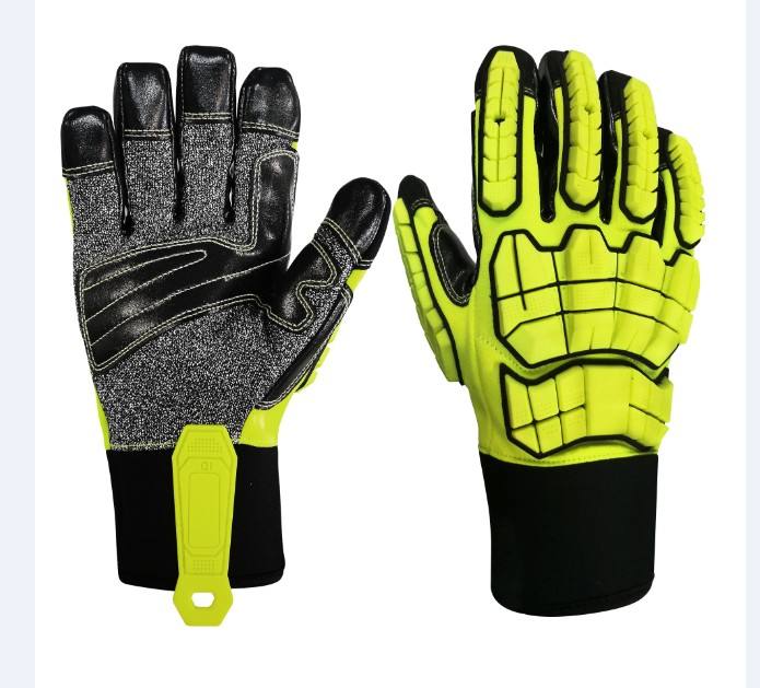 Cut-resistant gloves  0607011