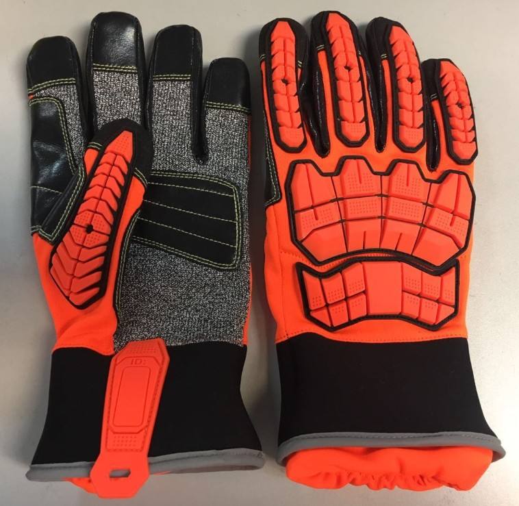 Cut-resistant gloves  0607011