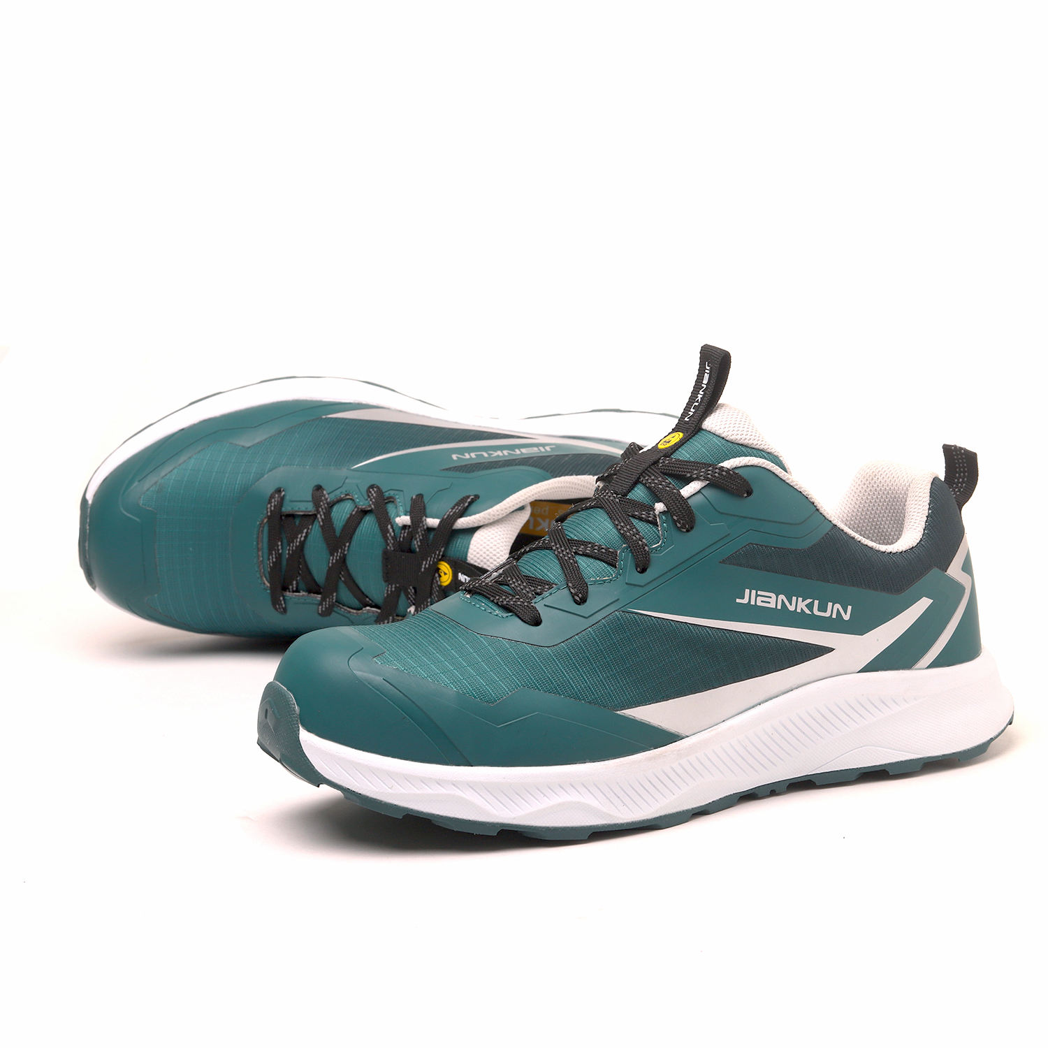 Insulated shoes 0602002