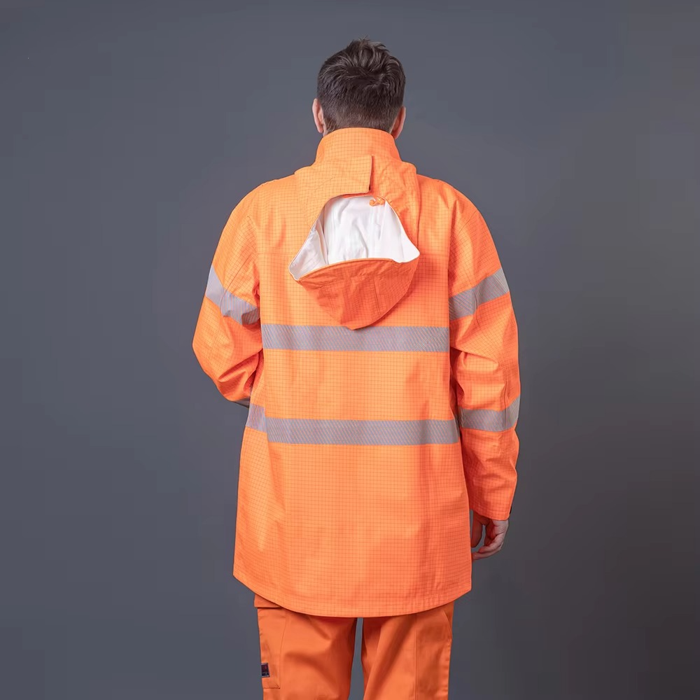 Reflective Raincoat 0509004