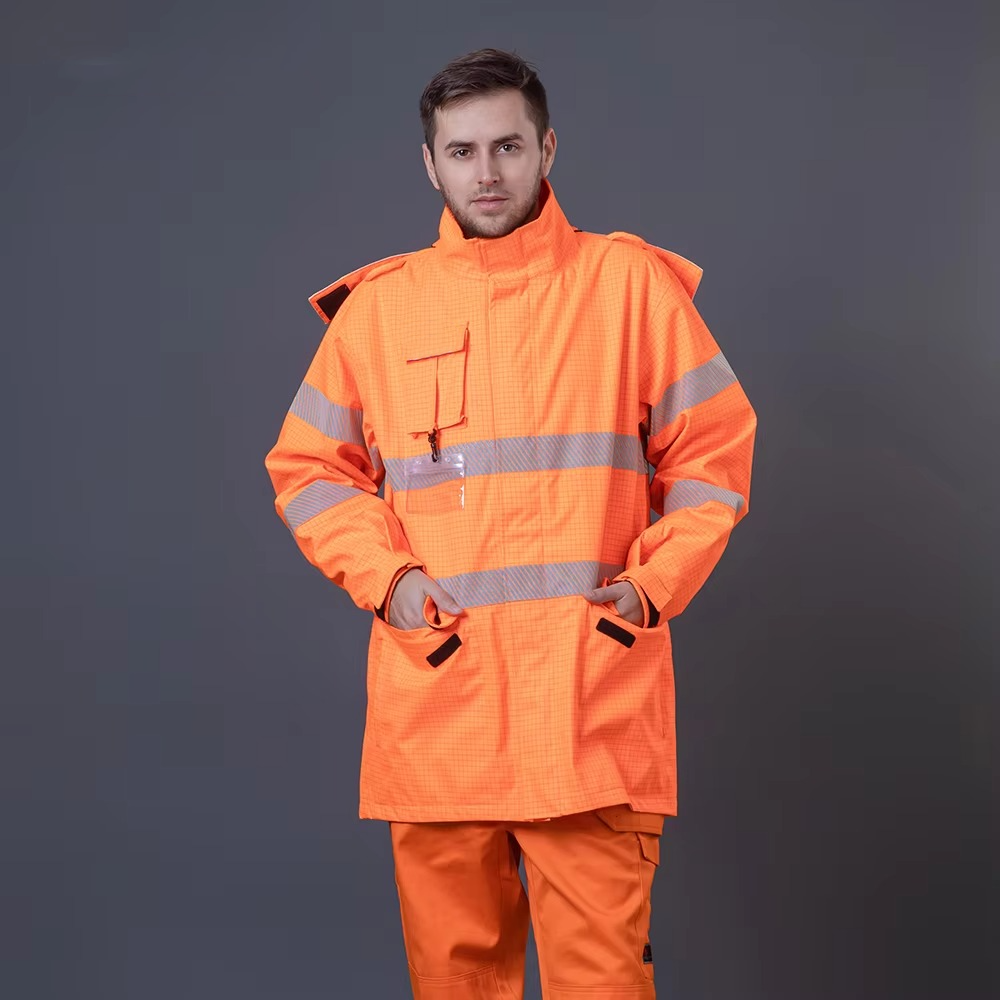 Reflective Raincoat 0509004