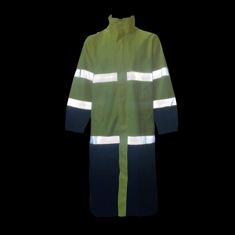 Reflective raincoat 0509025