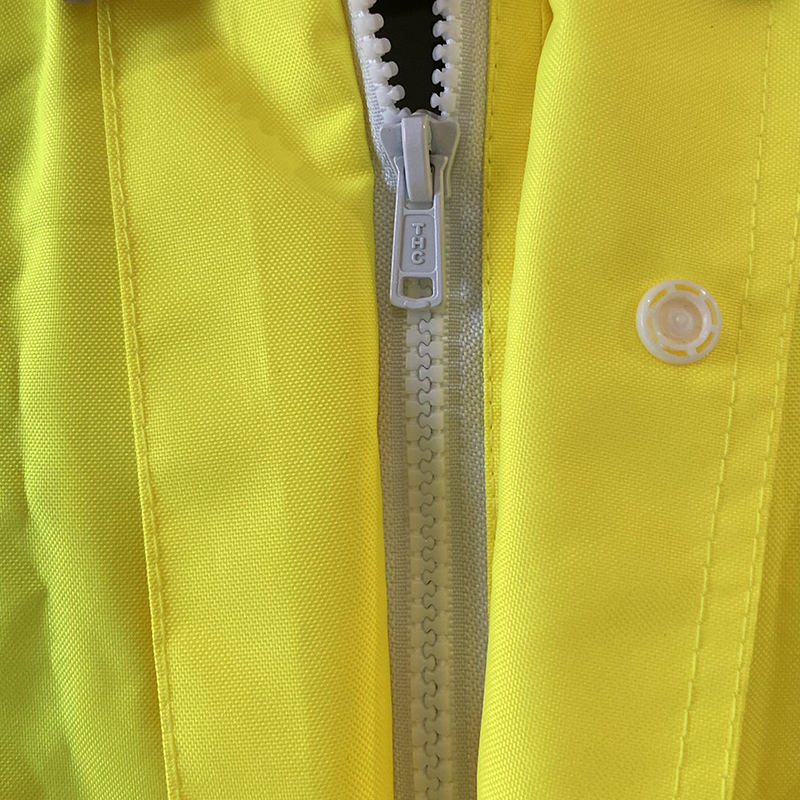 Reflective raincoat 0509025