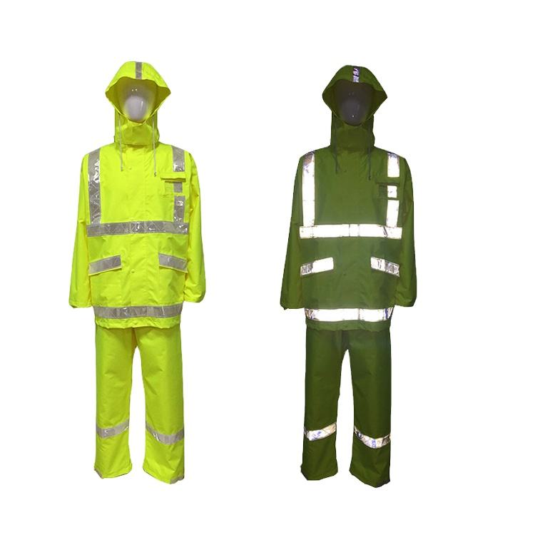 Reflective raincoat 0509026