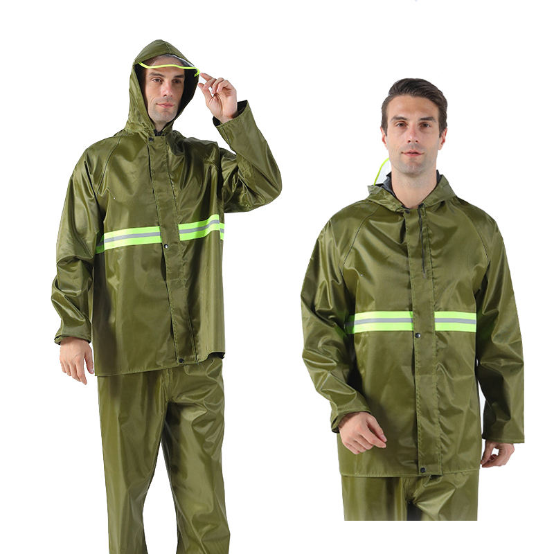 Reflective raincoat 0509037