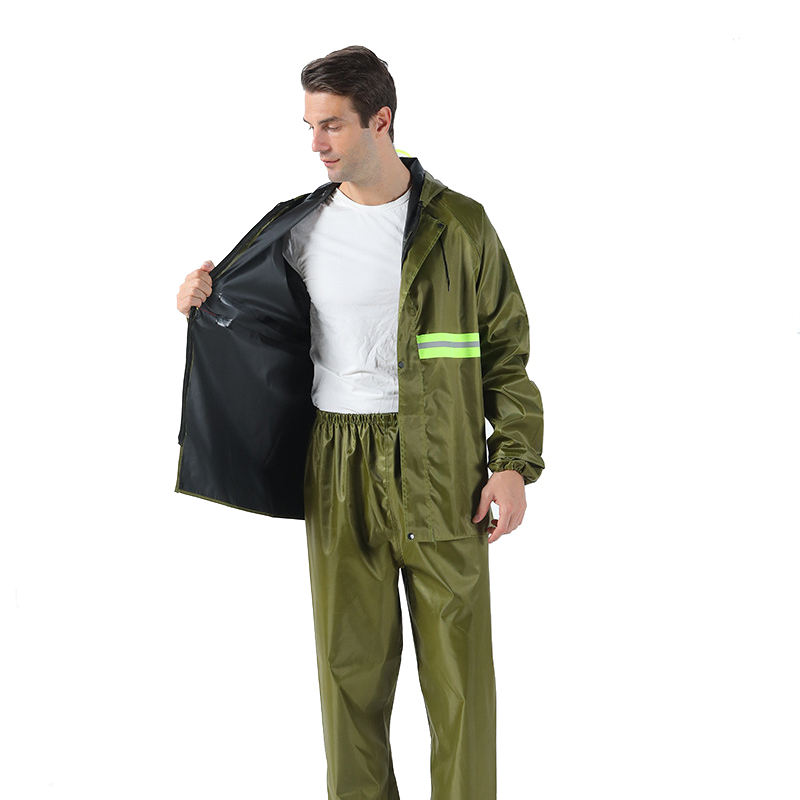 Reflective raincoat 0509037