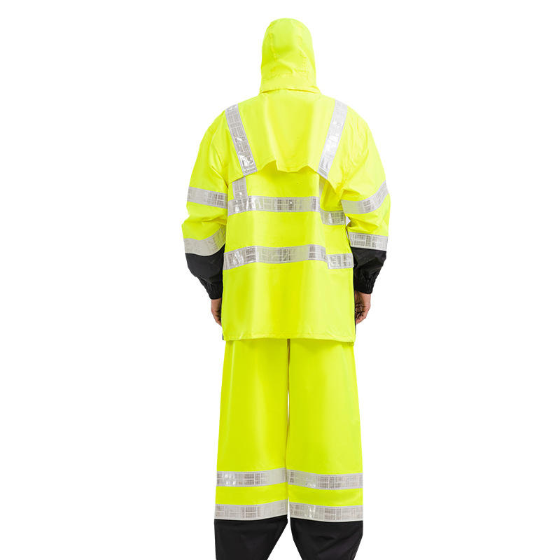 Reflective raincoat 0509041