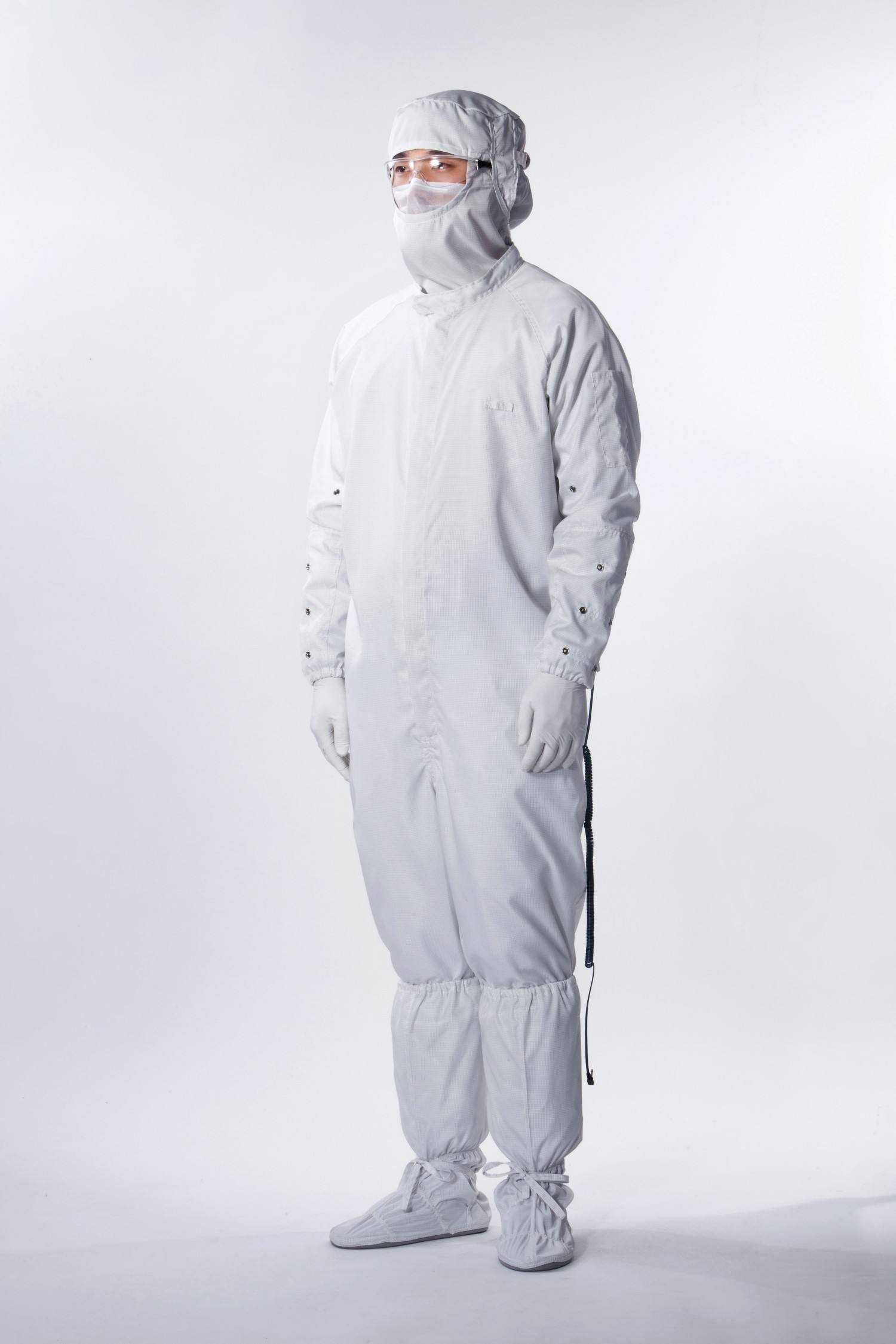 Disposable protective clothing 0507014